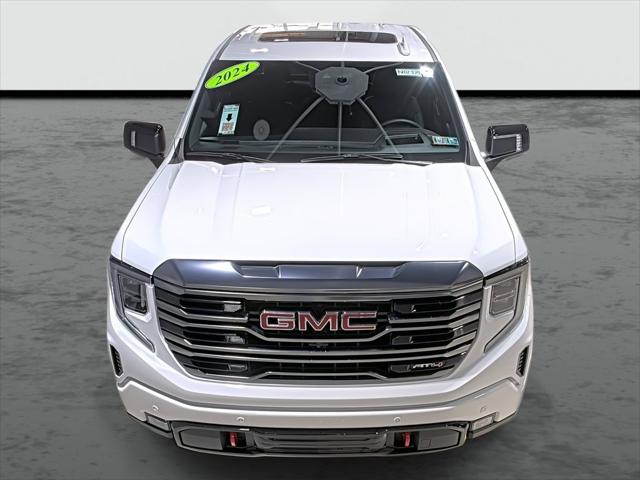 2024 GMC Sierra 1500 4WD Crew Cab Short Box AT4