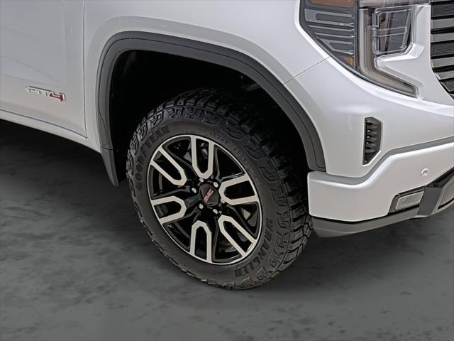 2024 GMC Sierra 1500 4WD Crew Cab Short Box AT4