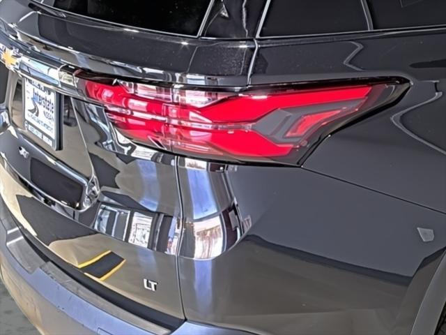 2023 Chevrolet Traverse AWD LT Cloth
