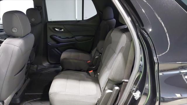 2023 Chevrolet Traverse AWD LT Cloth