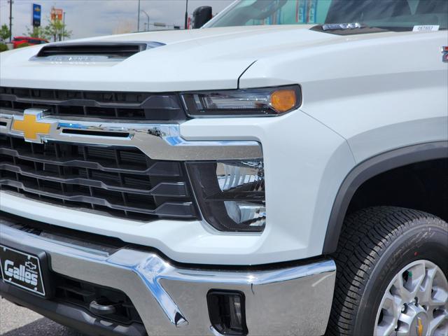 2026 Chevrolet Silverado 2500HD Crew Cab, Standard Bed, LT, 4WD