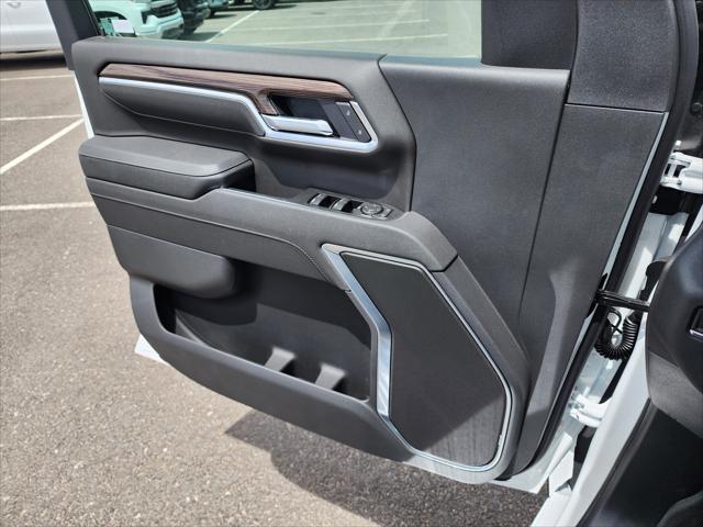 2026 Chevrolet Silverado 2500HD Crew Cab, Standard Bed, LT, 4WD