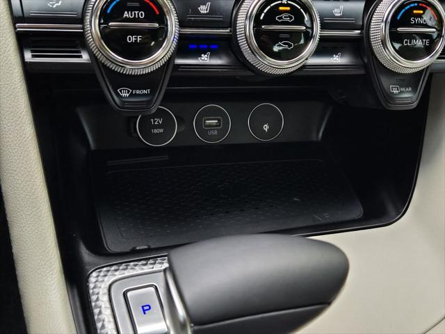 2023 Genesis G70 2.0T RWD