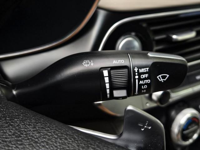 2023 Genesis G70 2.0T RWD