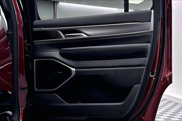 2026 Jeep Grand Wagoneer Limited Altitude 4x4