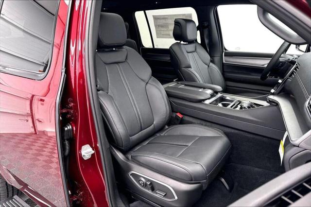 2026 Jeep Grand Wagoneer Limited Altitude 4x4