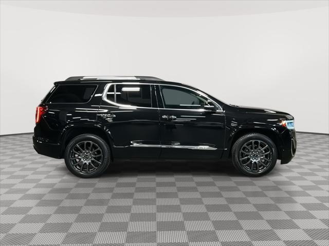 2023 GMC Acadia AWD Denali
