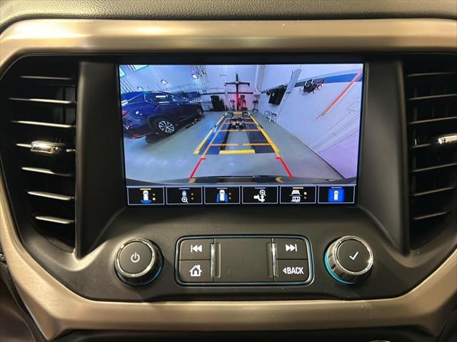 2023 GMC Acadia AWD Denali