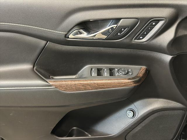 2023 GMC Acadia AWD Denali