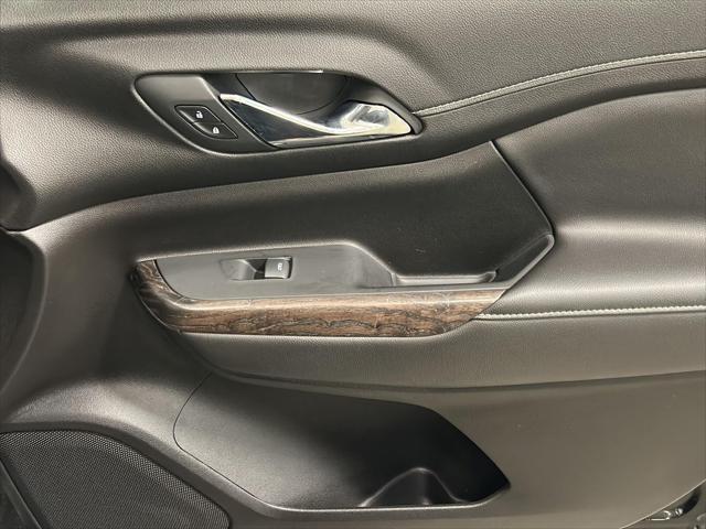 2023 GMC Acadia AWD Denali