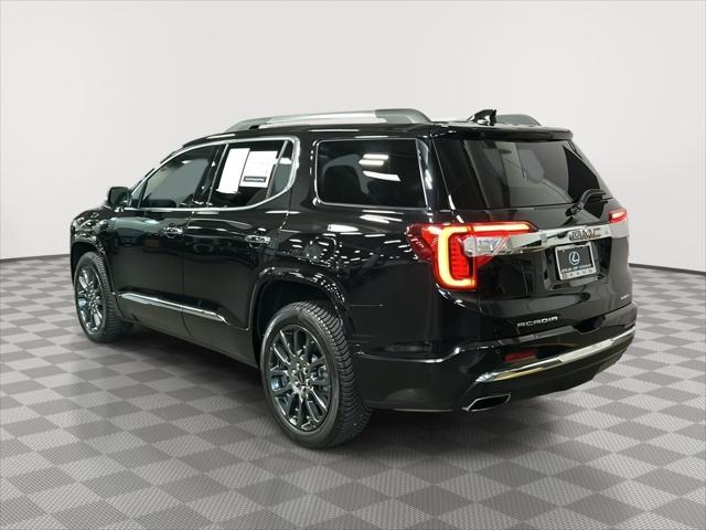 2023 GMC Acadia AWD Denali