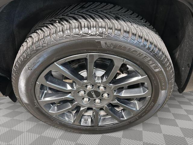 2023 GMC Acadia AWD Denali
