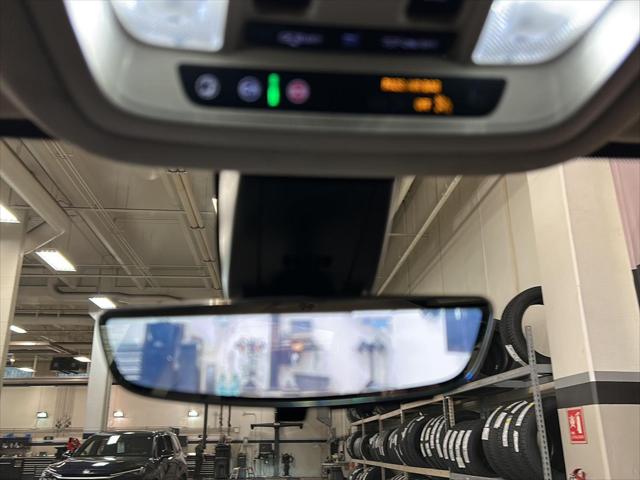 2023 GMC Acadia AWD Denali