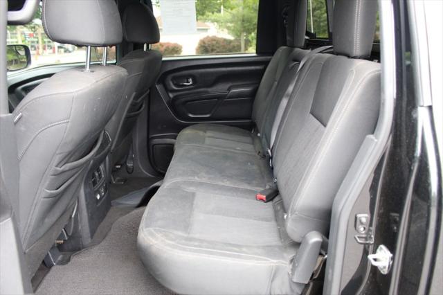 2019 Nissan Titan SV