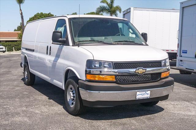2026 Chevrolet Express Cargo Van 3500 Extended Wheelbase, WT, RWD
