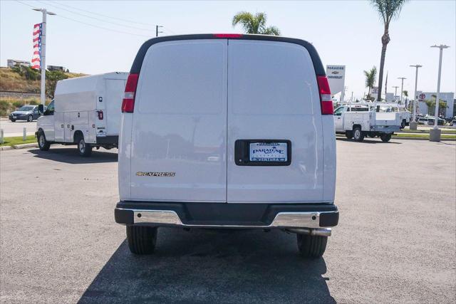 2026 Chevrolet Express Cargo Van 3500 Extended Wheelbase, WT, RWD