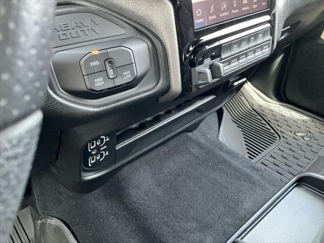 2026 Ram 3500 Tradesman Crew Cab 4x4 8 Box