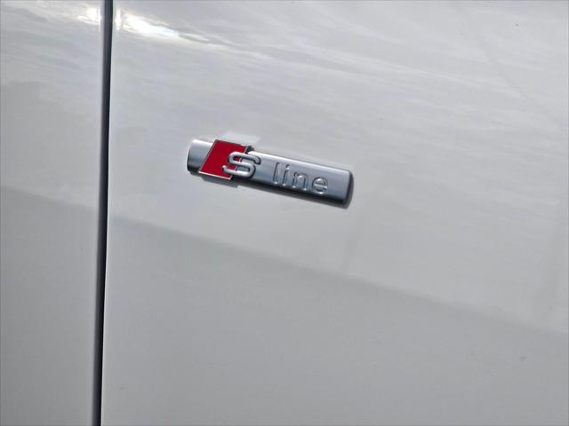 2026 Audi Q5 Sportback Premium TFSI quattro S tronic