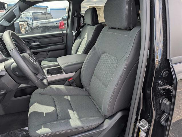 2026 Ram 1500 Express Crew Cab 4x4 5'7" Box