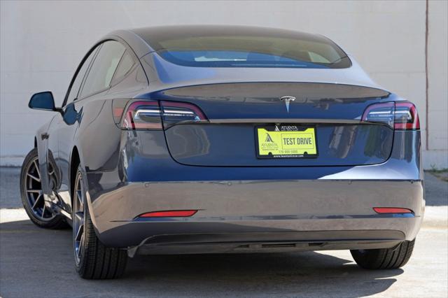 2021 Tesla Model 3 Standard Range Plus Rear-Wheel Drive