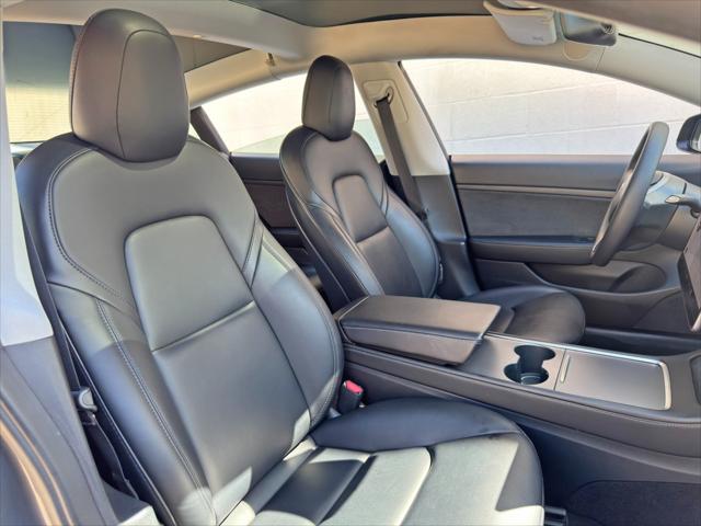 2021 Tesla Model 3 Standard Range Plus Rear-Wheel Drive