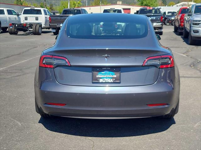 2021 Tesla Model 3 Standard Range Plus Rear-Wheel Drive
