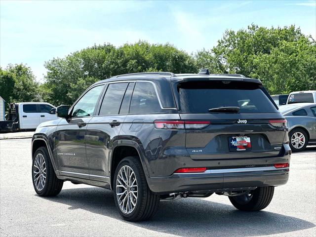 2026 Jeep Grand Cherokee Summit 4x4