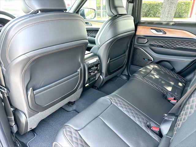 2026 Jeep Grand Cherokee Summit 4x4