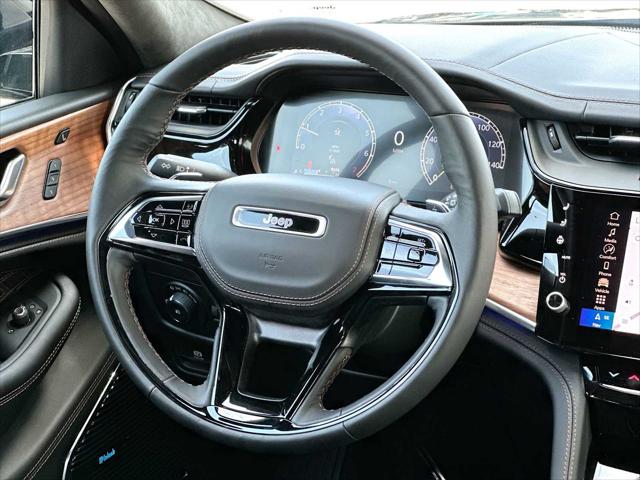 2026 Jeep Grand Cherokee Summit 4x4