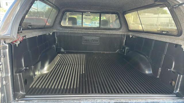 2003 Dodge Ram 1500 SLT Pickup 4D 6 1/4 ft