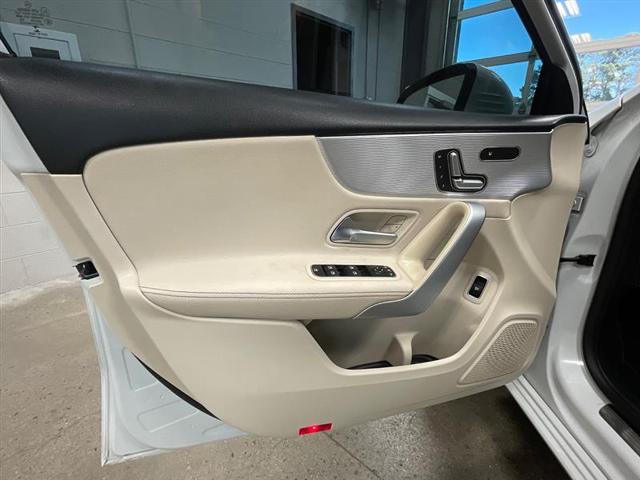 2020 Mercedes-Benz A 220 4MATIC