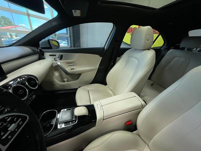 2020 Mercedes-Benz A 220 4MATIC