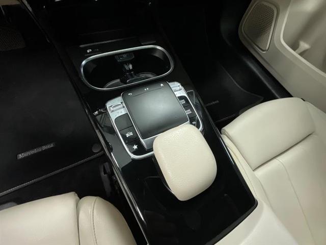 2020 Mercedes-Benz A 220 4MATIC