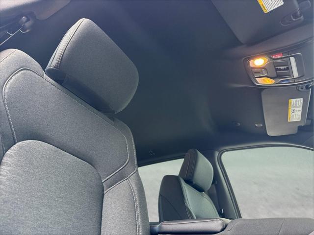 2026 Ram 1500 Express Crew Cab 4x4 57 Box