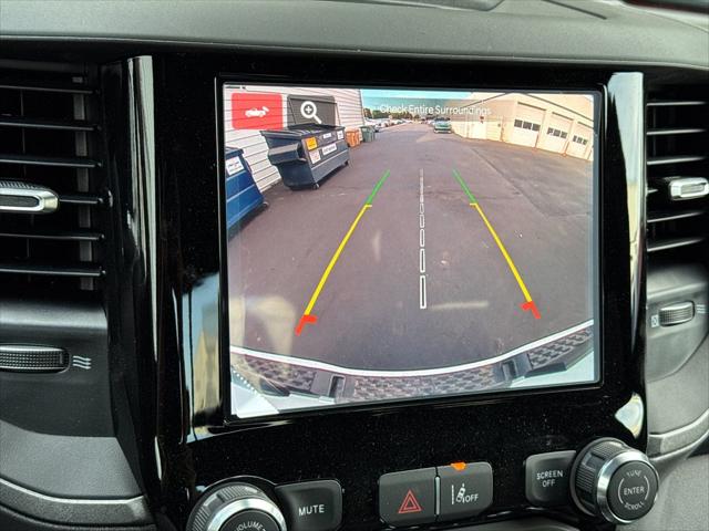 2026 Ram 1500 Express Crew Cab 4x4 57 Box