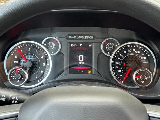 2026 Ram 1500 Express Crew Cab 4x4 57 Box