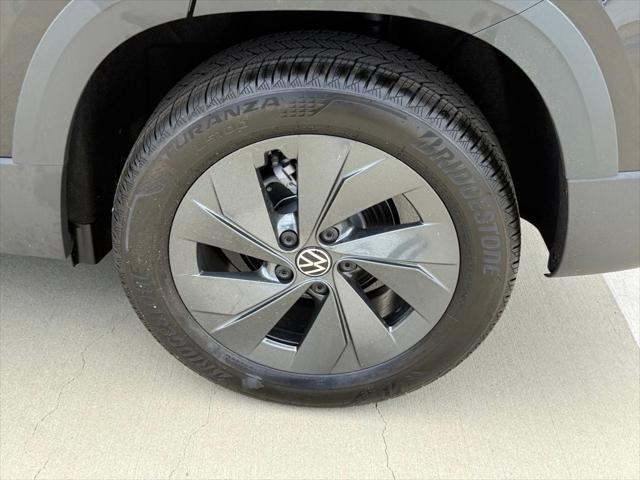 2026 Volkswagen Taos S