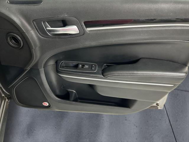2017 Chrysler 300 300S