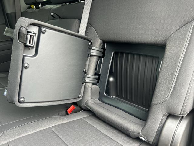 2026 GMC Sierra 2500HD Crew Cab, Standard Bed, SLE, 4WD