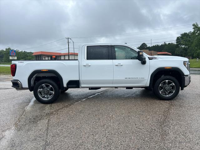 2026 GMC Sierra 2500HD Crew Cab, Standard Bed, SLE, 4WD