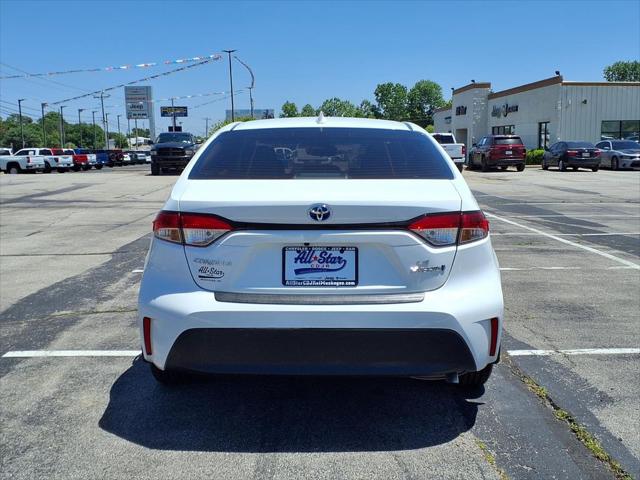 2024 Toyota Corolla Hybrid LE