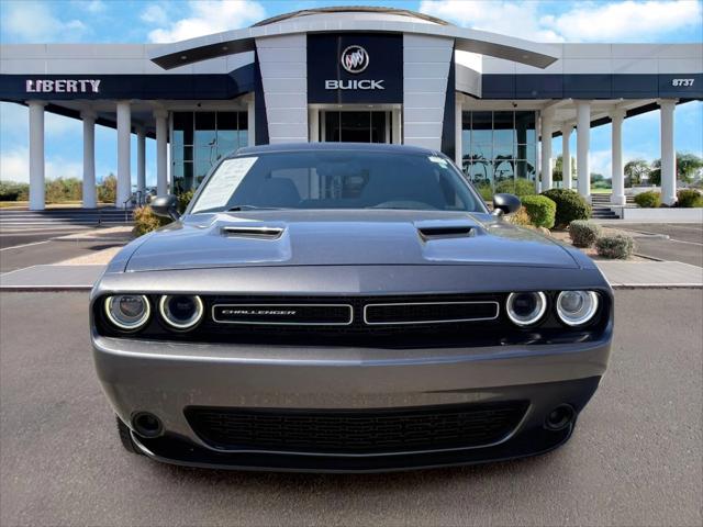 2016 Dodge Challenger SXT