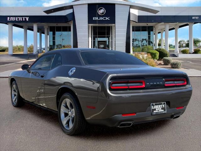 2016 Dodge Challenger SXT
