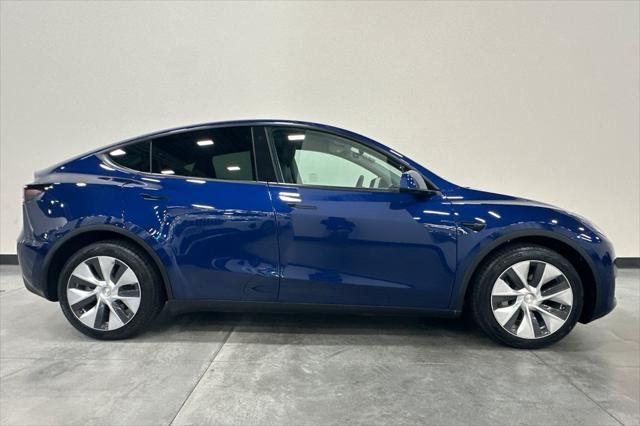 2022 Tesla Model Y Long Range Dual Motor All-Wheel Drive