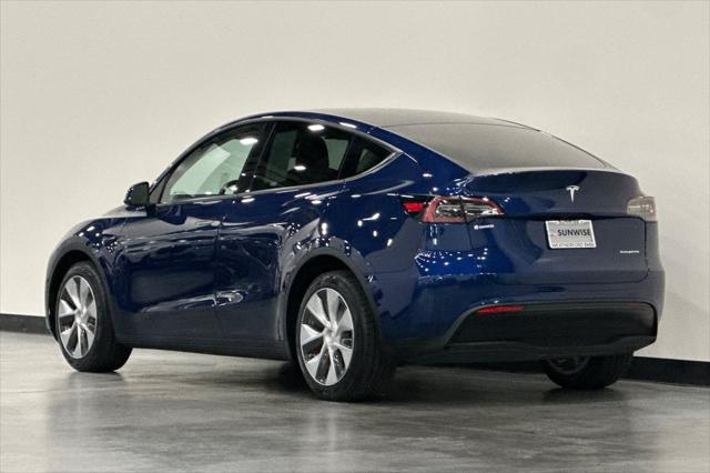 2022 Tesla Model Y Long Range Dual Motor All-Wheel Drive