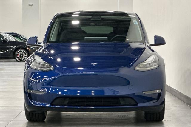 2022 Tesla Model Y Long Range Dual Motor All-Wheel Drive