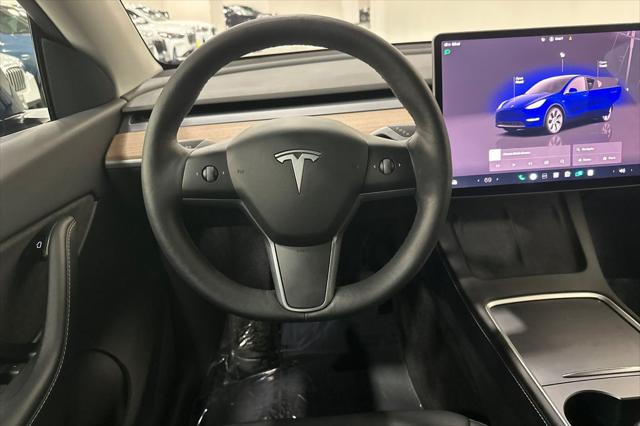 2022 Tesla Model Y Long Range Dual Motor All-Wheel Drive