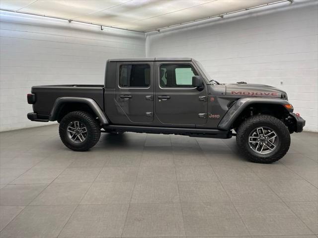 2026 Jeep Gladiator GLADIATOR MOJAVE X 4X4