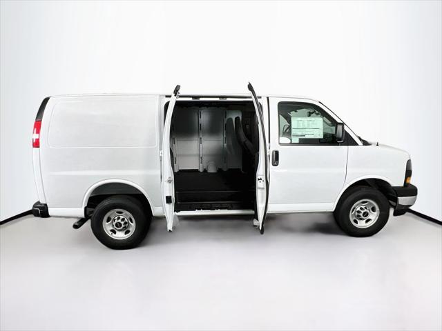 2026 GMC Savana Cargo 3500 Extended Wheelbase, Work Van, RWD