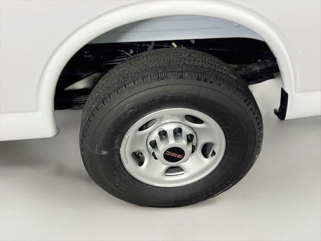 2026 GMC Savana Cargo 3500 Extended Wheelbase, Work Van, RWD